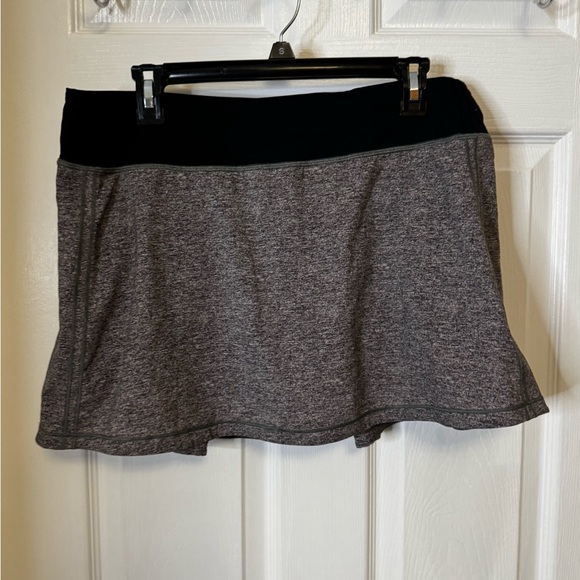 Lululemon Pace Rival Skirt (Tall) Size 10 - Picture 7 of 11